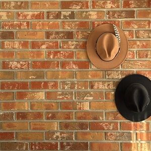 Meet your Posher, Lacey